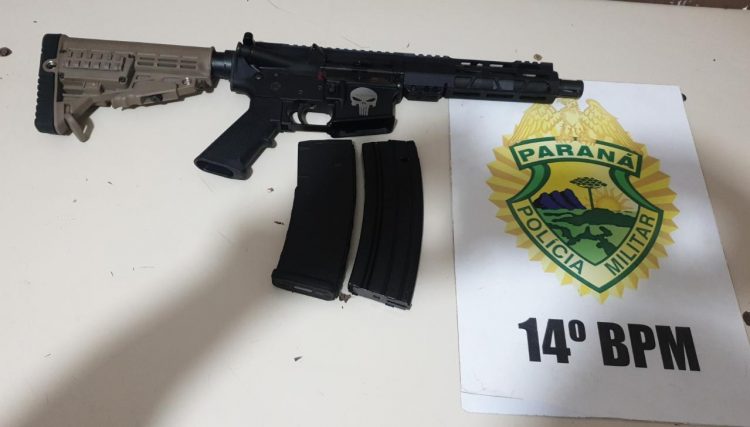 Polícia Militar apreende arma de guerra em Foz do Iguaçu