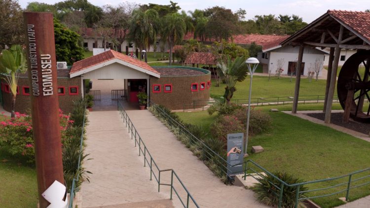 Visita à Itaipu é opção de entretenimento seguro neste feriado de Tiradentes