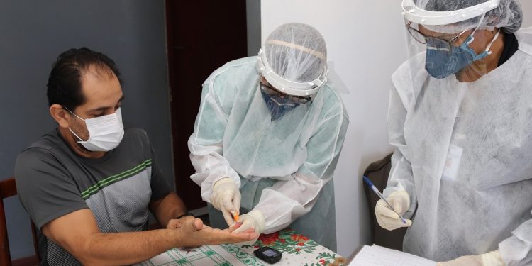 Foz do Iguaçu registra 96% de cura dos casos de covid-19
