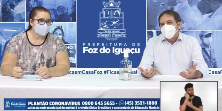 Aulas presenciais na rede municipal voltam a partir do dia 3 de maio em Foz