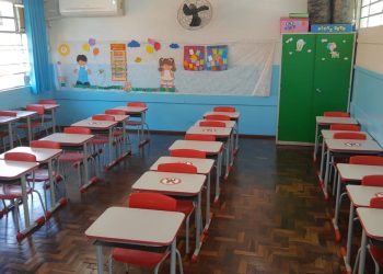 Secretaria de Educação de Foz do Iguaçu alinha retomada das aulas presenciais com unidades escolares