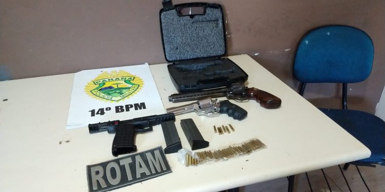 ROCAM prende um homem e uma mulher por tráfico de drogas