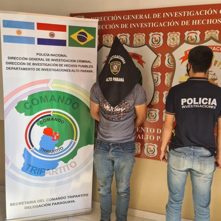 Brasileiro que matou policial em Sarandi, preso no Paraguai, é extraditado ao Brasil