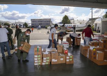 Paraná envia maior quantitativo de insumos em 24h desde o início da pandemia