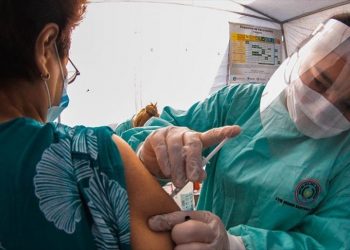 Menores de 85 anos estariam sendo vacinados em Presidente Franco