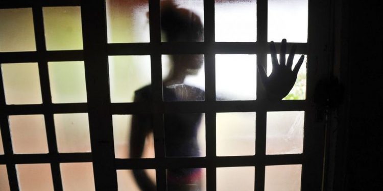 Agressões contra crianças aumentaram na pandemia, diz especialista