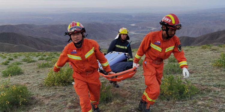 Vinte e um atletas morrem em ultramaratona na China