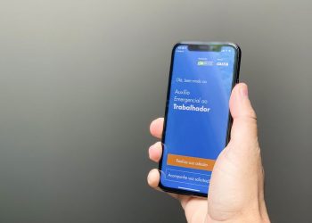 Trabalhadores nascidos em novembro podem sacar o auxílio emergencial