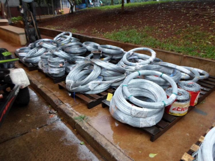 Receita Federa realiza leilão eletrônico de mercadorias e veículos em Foz do Iguaçu