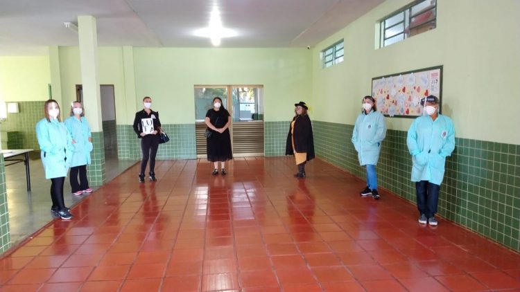 Primeiro dia de aula presencial na Rede Pública Municipal ocorre de forma tranquila