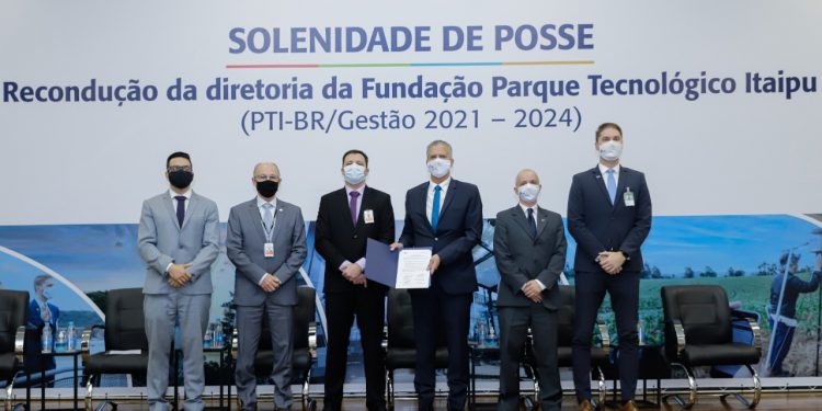 Diretoria da Fundação PTI-BR é reconduzida para mais três anos de gestão
