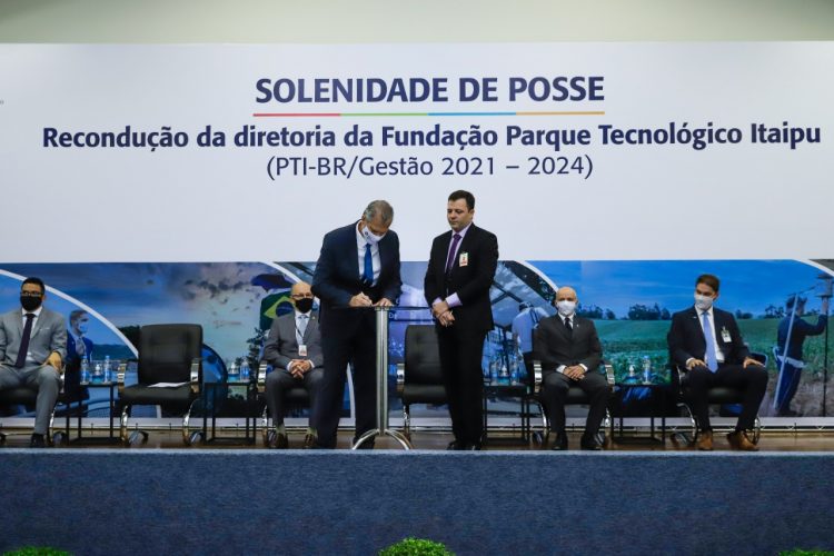 Diretoria da Fundação PTI-BR é reconduzida para mais três anos de gestão