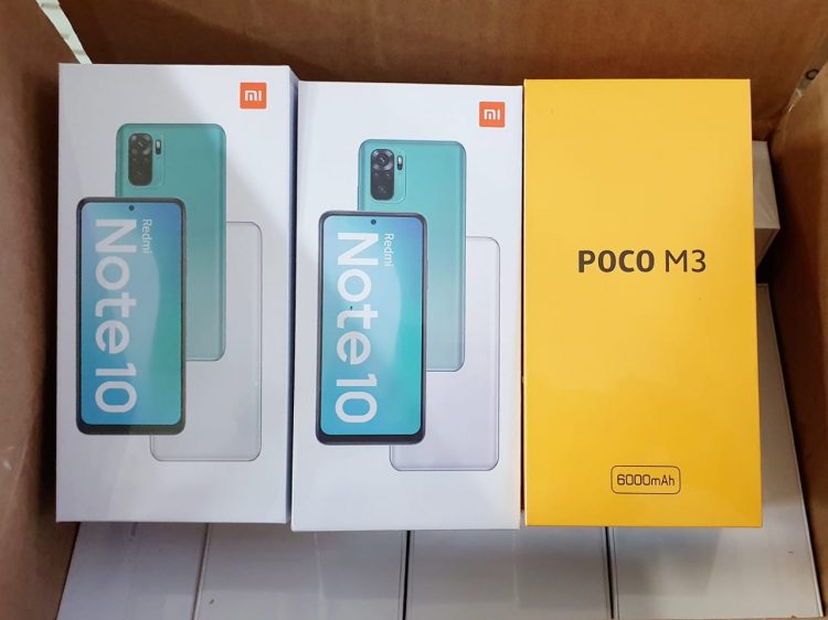 Receita Federal retém 180 volumes de remessas postais em Foz do Iguaçu