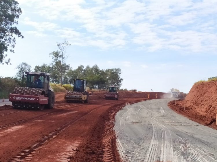 Financiadas pela Itaipu, obras da Estrada Boiadeira já ultrapassam 30% da execução