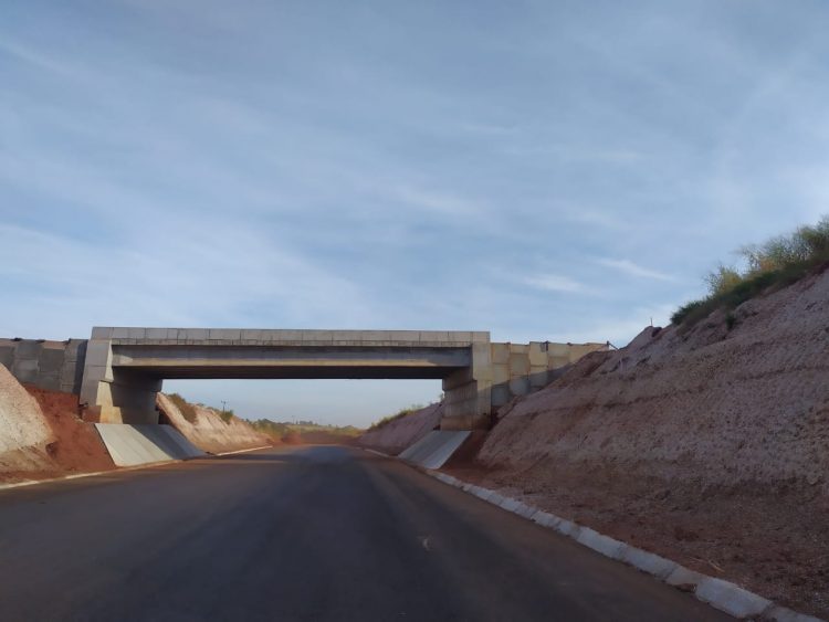 Financiadas pela Itaipu, obras da Estrada Boiadeira já ultrapassam 30% da execução