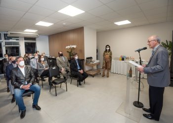  Itaipu, Fundação de Saúde e Unioeste firmam convênio para a contratação de 100 bolsistas