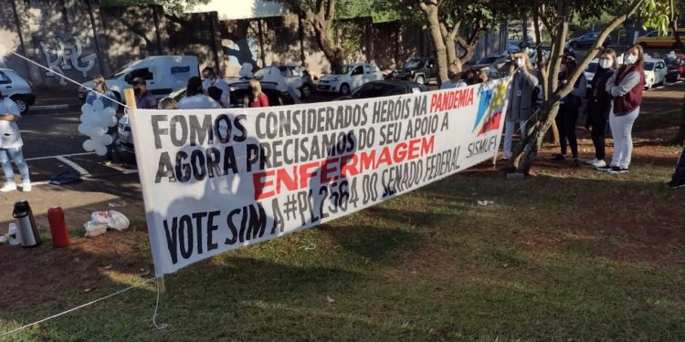 “Heróis” da pandemia pedem apoio