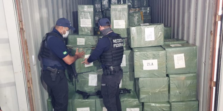 Receita Federal realiza maior apreensão já registrada na região Sul do país