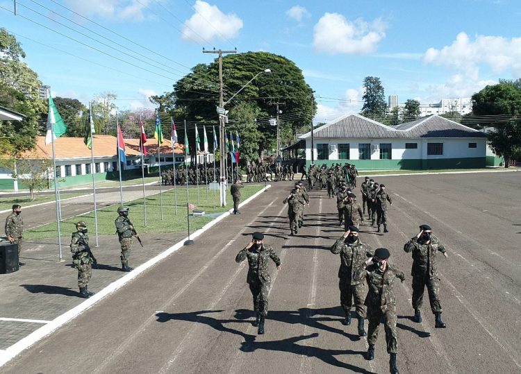 Exército realiza solenidade em comemoração do Dia da Arma de Infantaria e entrega da Boina Preta