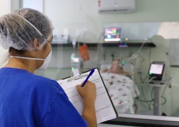 75 cidades do Paraná ampliam medidas restritivas no enfrentamento à covid-19