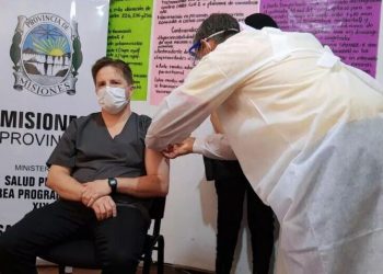 Puerto Iguazú começa a vacinar contra a Covid população a partir dos 40 anos