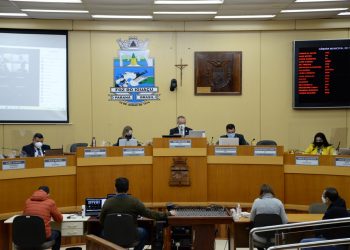 Câmara aprovou e feriados de aniversário e Padroeiro de Foz viram ponto facultativo
