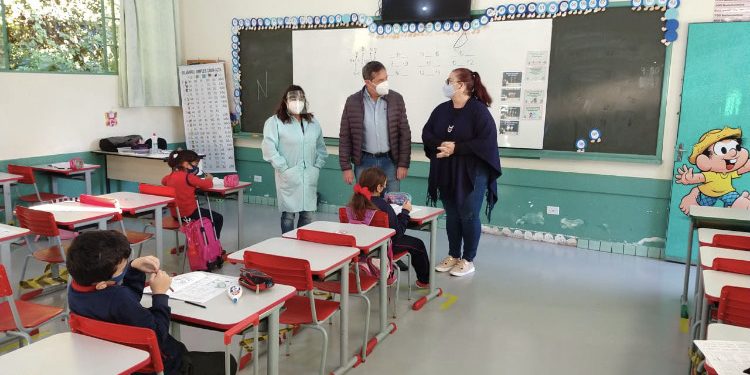 Mais 101 alunos do município retornam às aulas presenciais na próxima semana
