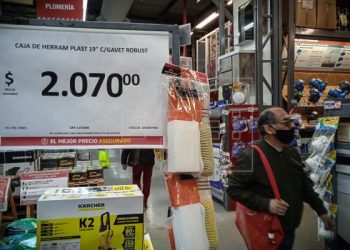 Inflação na Argentina sobe 4,1% em abril e 17,6% desde o início do ano