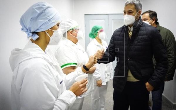 Presidente paraguaio defende polêmico projeto de emergência sanitária