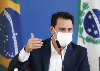 Assista: governador Ratinho Junior anuncia nova concessão de rodovias no Paraná