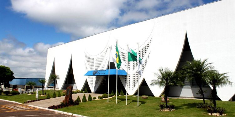 Unioeste firma intercâmbio com universidades latino-americanas