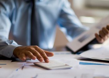 Anatel reajusta chamadas de telefone fixo para móvel no plano básico e de terminais do Serviço Móvel Especializado.