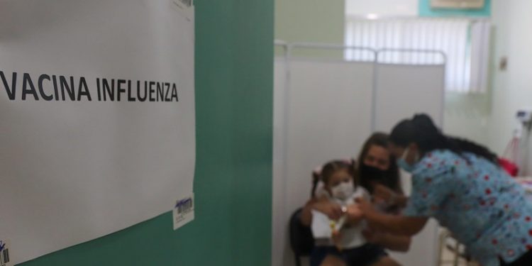 Sábado é Dia “D” de vacinação contra a Influenza em Foz do Iguaçu