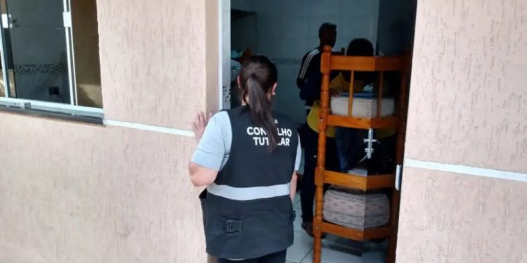 Olheiro que fazia falsas promessas de futebol no Paraná é condenado a 12 anos de prisão