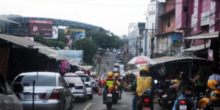 Redução de impostos no comércio fronteiriço paraguaio sofre resistência da capital e não avança