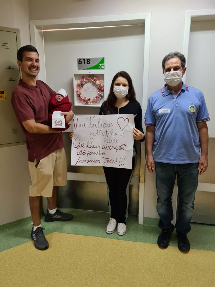 Hopital de Foz realiza bloqueio seletivo temporário da circulação do útero para emergência obstétrica