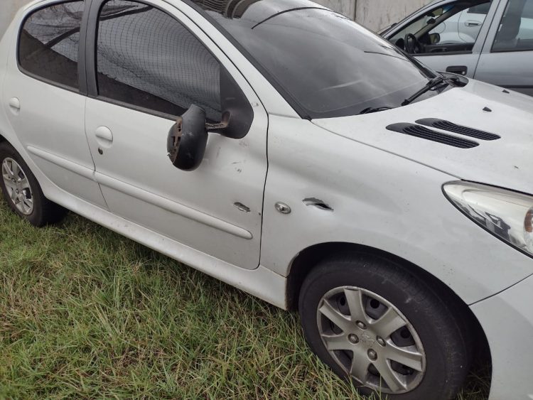 Assalto a loja da Vivo no centro de Foz tem perseguição, troca de tiros e quatro criminosos presos