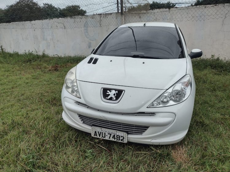 Assalto a loja da Vivo no centro de Foz tem perseguição, troca de tiros e quatro criminosos presos