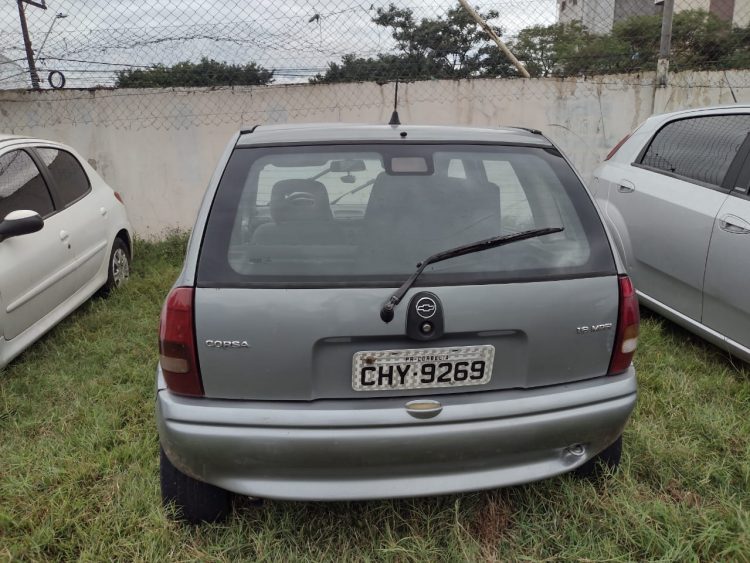 Assalto a loja da Vivo no centro de Foz tem perseguição, troca de tiros e quatro criminosos presos