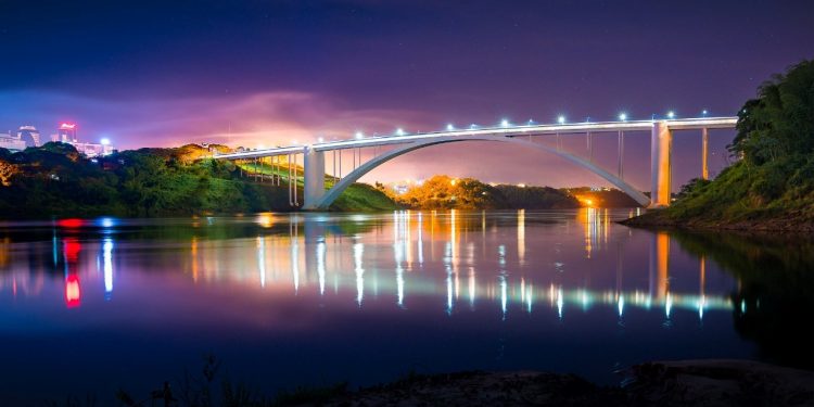 Às vésperas do aniversário de Foz, Itaipu prepara pacote para beneficiar cerca de 30 mil pessoas até o fim do ano