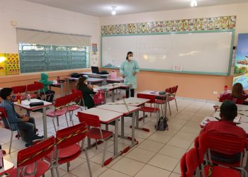 Secretaria de Educação retomará as aulas em formato híbrido no dia 28 de junho