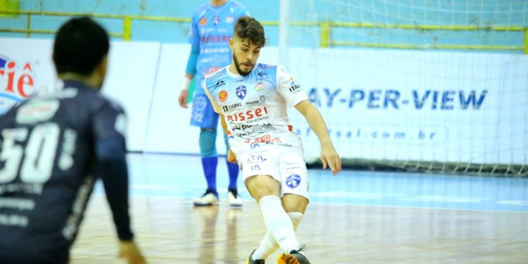 Foz Cataratas Poker Futsal goleia o Marreco pelo paranaense