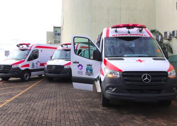Hospital Municipal recebe suas três primeiras ambulâncias próprias