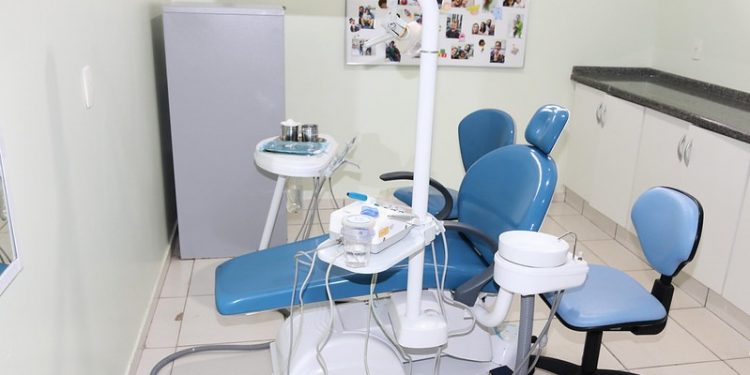 Município entrega reforma e ampliação do Centro de Especialidades Odontológicas