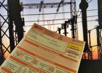 No mesmo dia que aprovou reajuste, Aneel abre consulta pública para novo aumento de energia