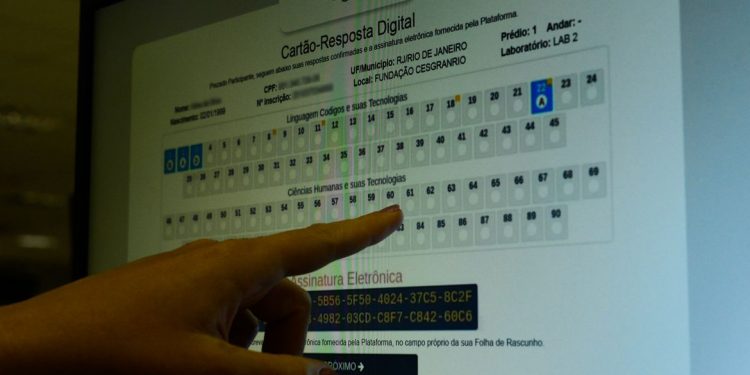 ENEM Digital vai ofertar mais de 100 mil vagas