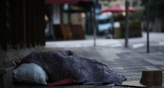 Assistência Social fez 38 abordagens à moradores de rua nesta madrugada em Foz do Iguaçu