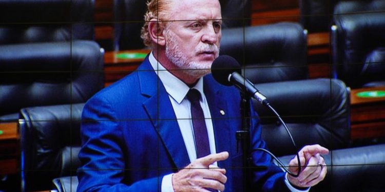 Câmara aprova urgência para criação de estrada no Parque Nacional do Iguaçu