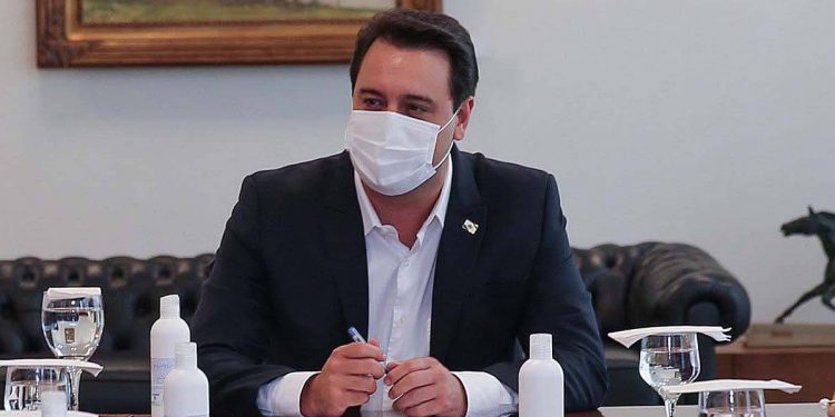 Ratinho Jr. institui diária extrajornada voluntária para Polícia Científica