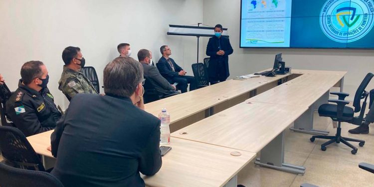 Estados Unidos doam equipamentos para a Polícia Militar de Foz